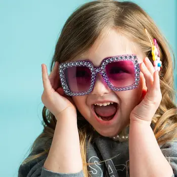 Детские солнцезащитные очки с бриллиантами, милые сверкающие очки со стразами, очки для девочек, оттенки для пляжа / путешествий /вечеринки