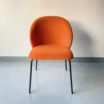 Итальянский минималистичный роскошный обеденный стул, дизайнерский стул с постмодернистской тканевой обивкой, кофейня, ресторан, стул для отдыха со спинкой