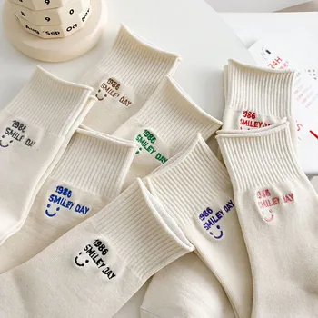 Носки Женские Хлопчатобумажные носки с белой улыбкой и буквенной вышивкой INS Модные Корейские спортивные носки для колледжа 1B206