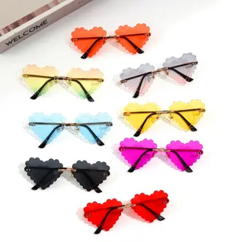Очки для Хэллоуина, Винтажные оттенки, защита от UV400, Солнцезащитные очки в металлической оправе, Солнцезащитные очки для женщин в форме сердца